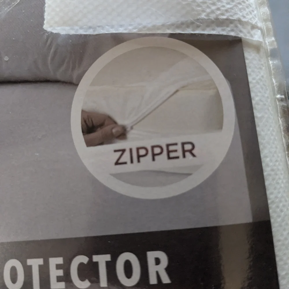 Zippered Mattress Protector - King Size